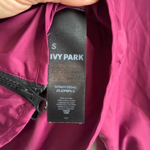 Ivy Park Hooded Quarter Zip Windbreaker Jacket - Maroon | Size S - Picture 6 of 7